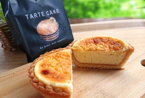 とろけるチーズタルト